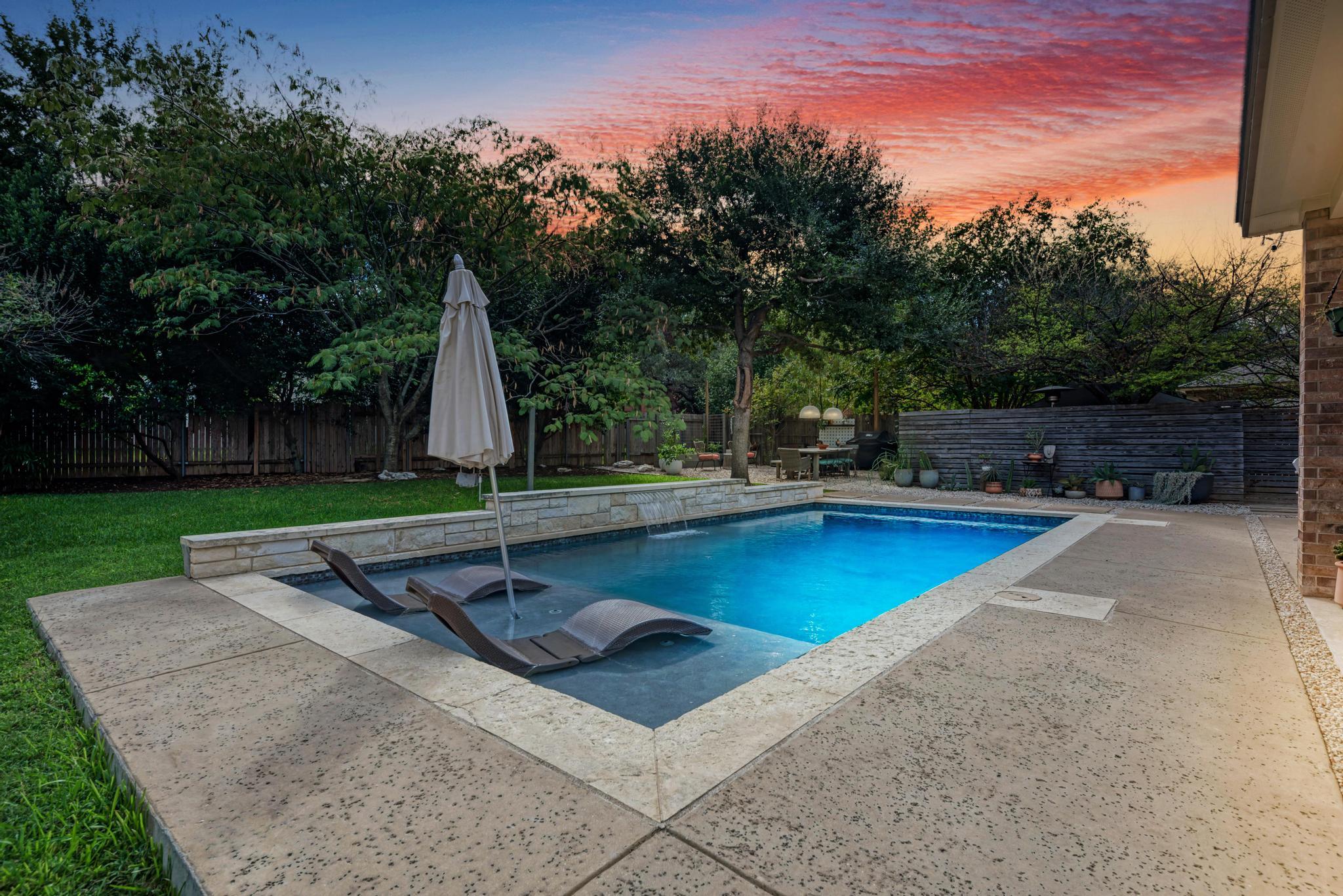 2506 Midnight Star DR