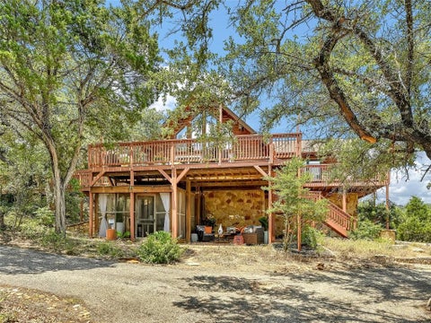 Photo of 18304 W Reed Parks RD, Jonestown, TX 78645 (MLS # 3858140)