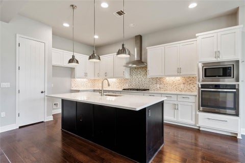 Tiny photo for 5009 Mandevilla DR, Austin, TX 78739 (MLS # 6333913)