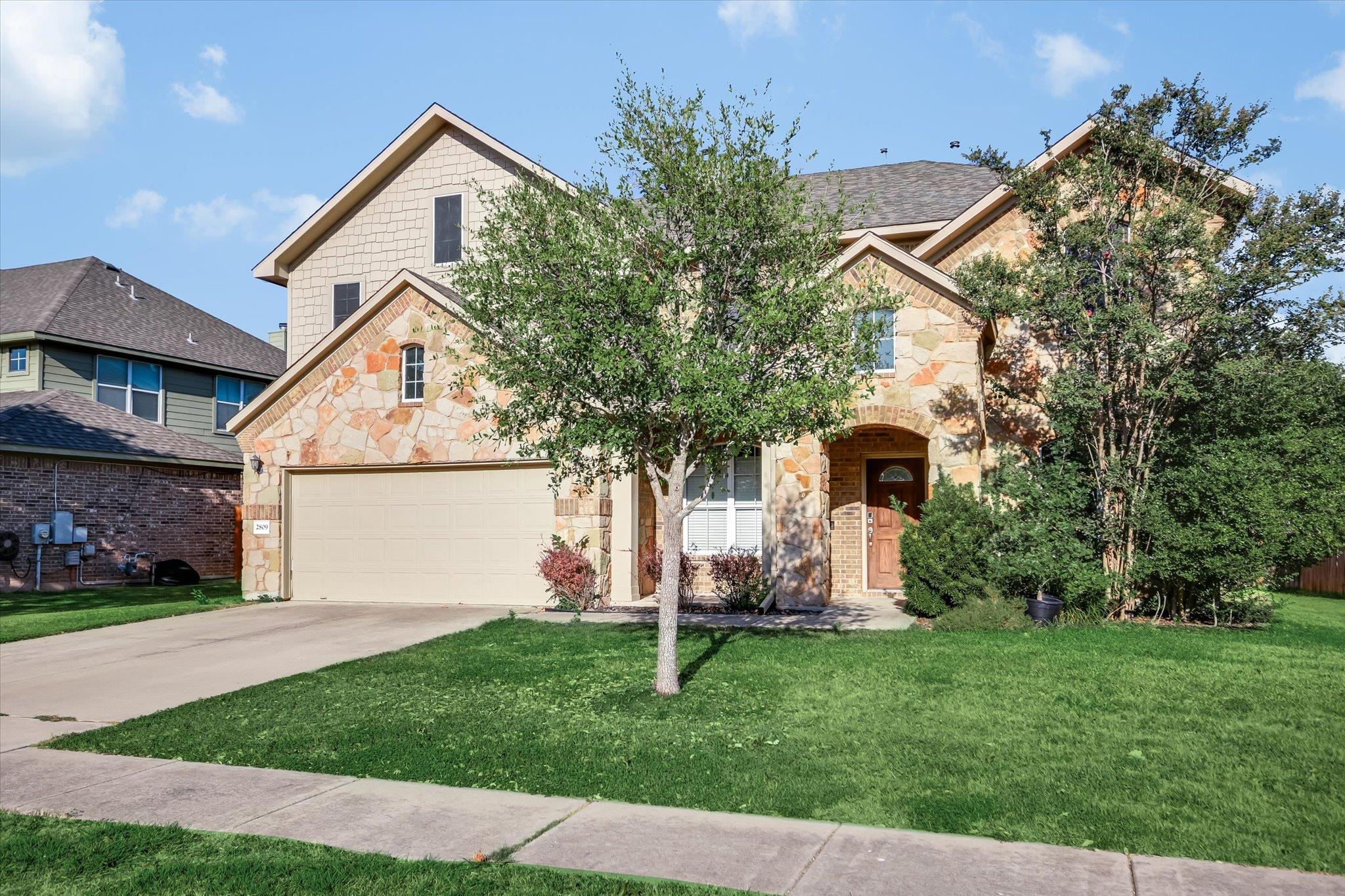 2809 Linville Ridge LN