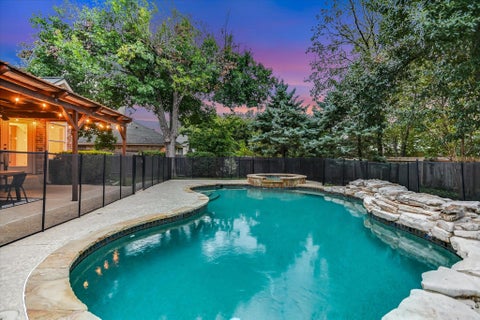 Tiny photo for 10711 Pinkney LN, Austin, TX 78739 (MLS # 3313654)