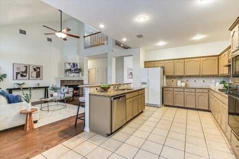 Tiny photo for 10711 Pinkney LN, Austin, TX 78739 (MLS # 3313654)