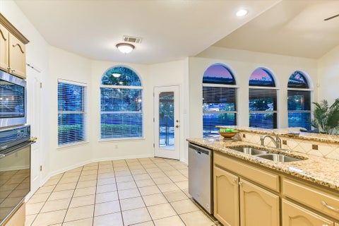 Tiny photo for 10711 Pinkney LN, Austin, TX 78739 (MLS # 3313654)
