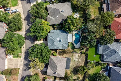 Tiny photo for 10711 Pinkney LN, Austin, TX 78739 (MLS # 3313654)