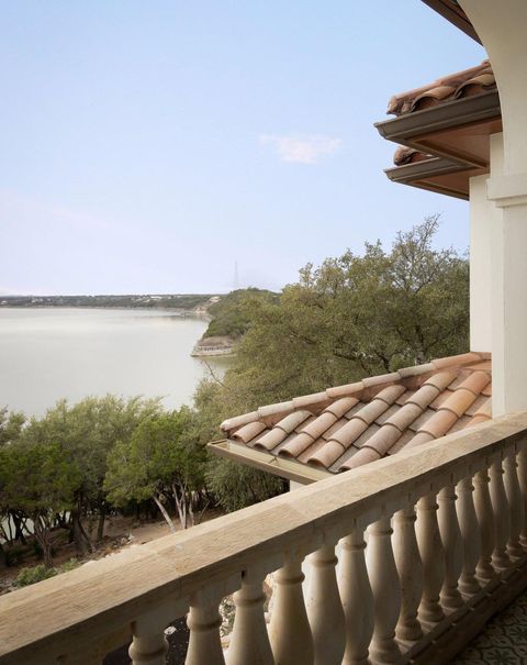 Tiny photo for 17607 Breakwater DR, Jonestown, TX 78645 (MLS # 1203653)