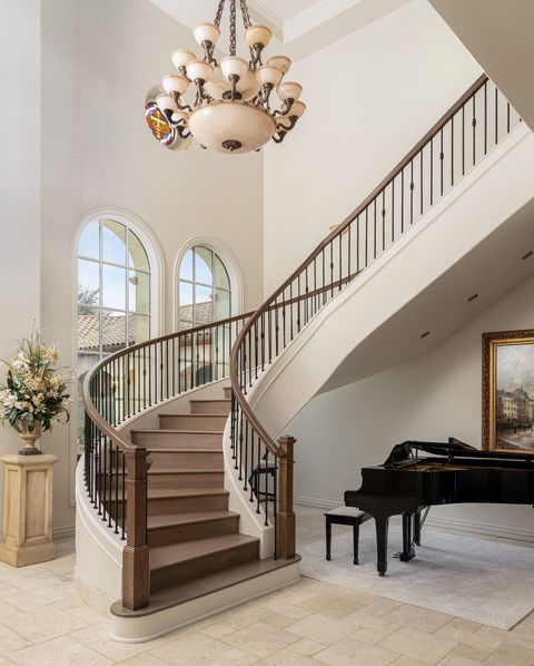 Tiny photo for 17607 Breakwater DR, Jonestown, TX 78645 (MLS # 1203653)