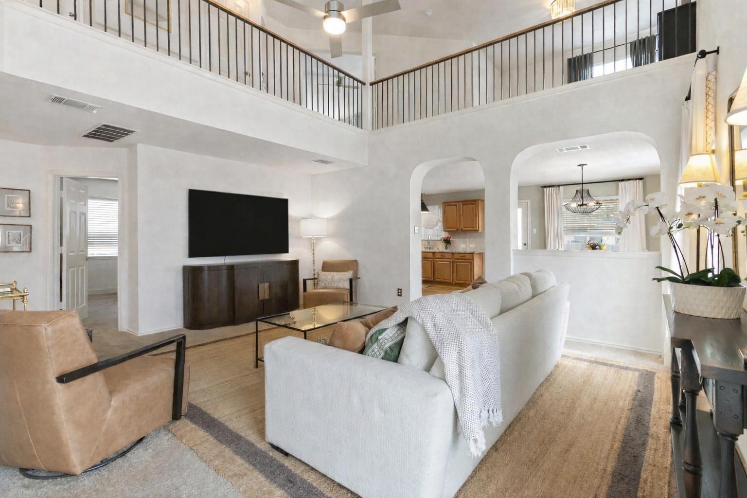 12301 Dwight Eisenhower ST