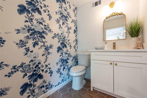 Tiny photo for 3801 Wilson ST, Austin, TX 78704 (MLS # 1053181)