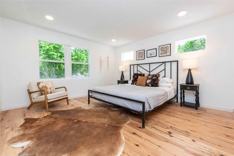 Tiny photo for 3801 Wilson ST, Austin, TX 78704 (MLS # 1053181)