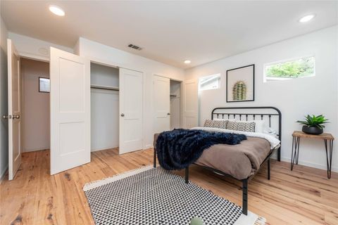 Tiny photo for 3801 Wilson ST, Austin, TX 78704 (MLS # 1053181)