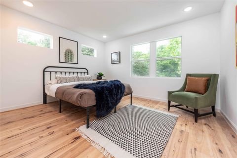 Tiny photo for 3801 Wilson ST, Austin, TX 78704 (MLS # 1053181)
