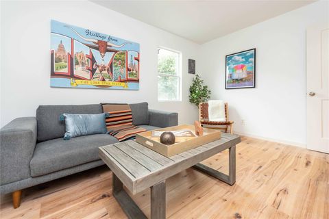 Tiny photo for 3801 Wilson ST, Austin, TX 78704 (MLS # 1053181)