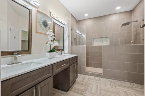 Tiny photo for 10911 Grassmere CT, Austin, TX 78739 (MLS # 9320284)