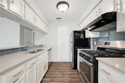 3839 SE Dry Creek DR 244 Austin TX 78731