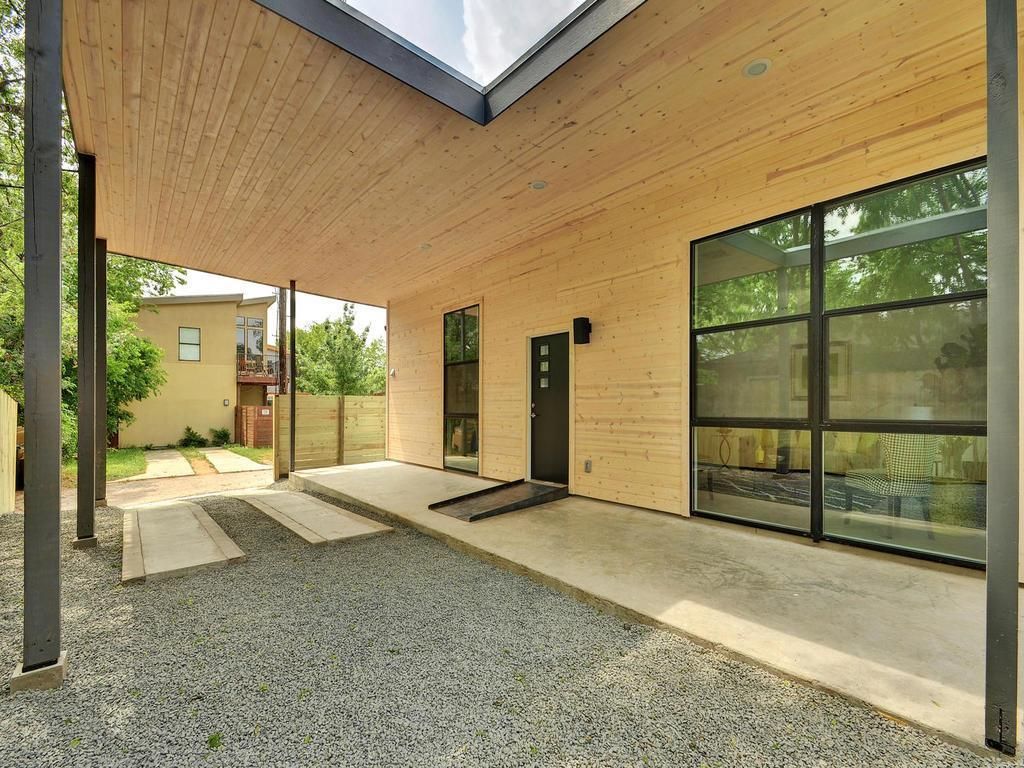 Photo of 2103 E 14th ST #B, Austin, TX 78702 (MLS # 2702042)