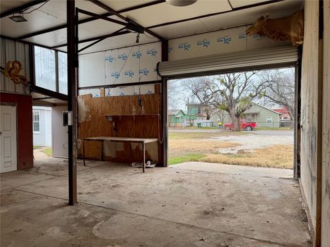 A home in San Saba