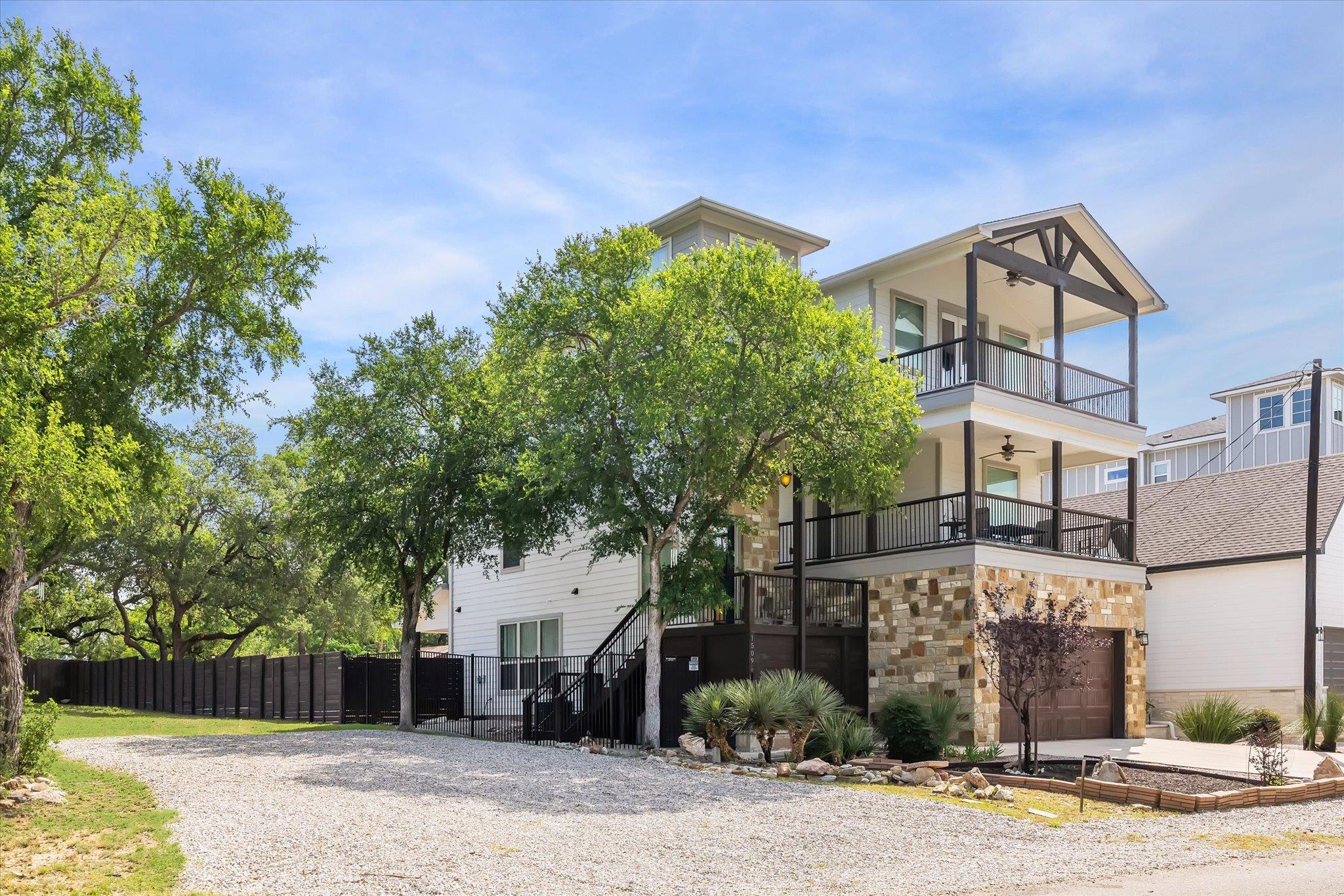 1509 Hill Top DR