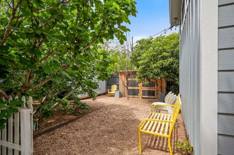 Tiny photo for 123 Havana ST, Austin, TX 78704 (MLS # 8009873)