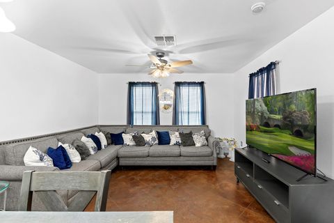 Tiny photo for 2609 Sol Wilson Ave, Austin, TX 78702 (MLS # 3915084)