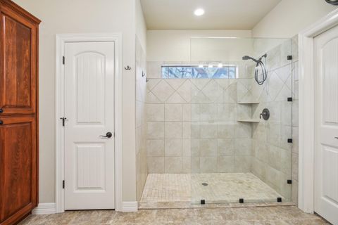 Tiny photo for 600 Augusta CIR N, Point Venture, TX 78645 (MLS # 5826149)