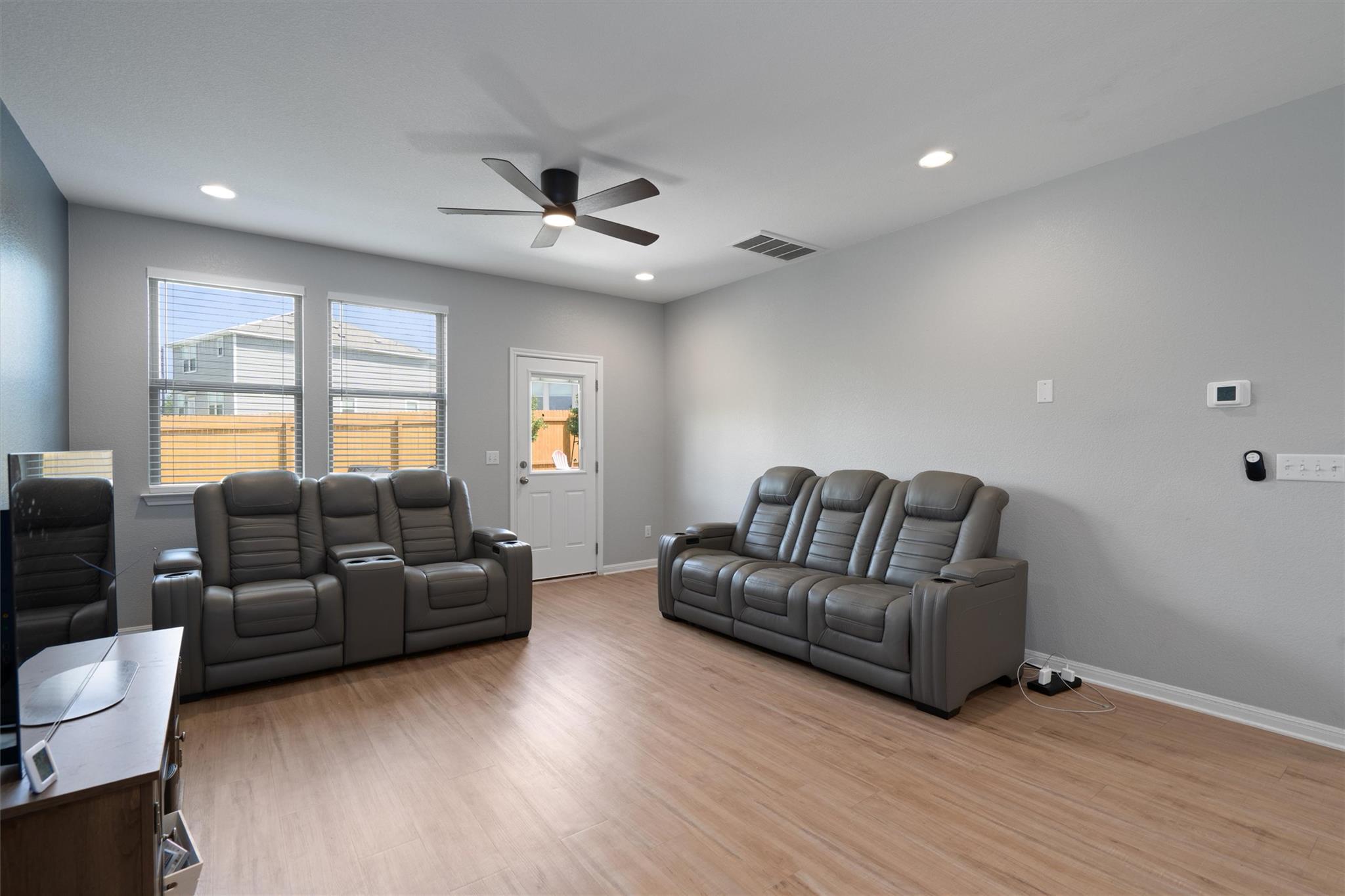 Buda, Texas 78610, United States, 4 Bedrooms Bedrooms, ,3 BathroomsBathrooms,Residential,Active,156549