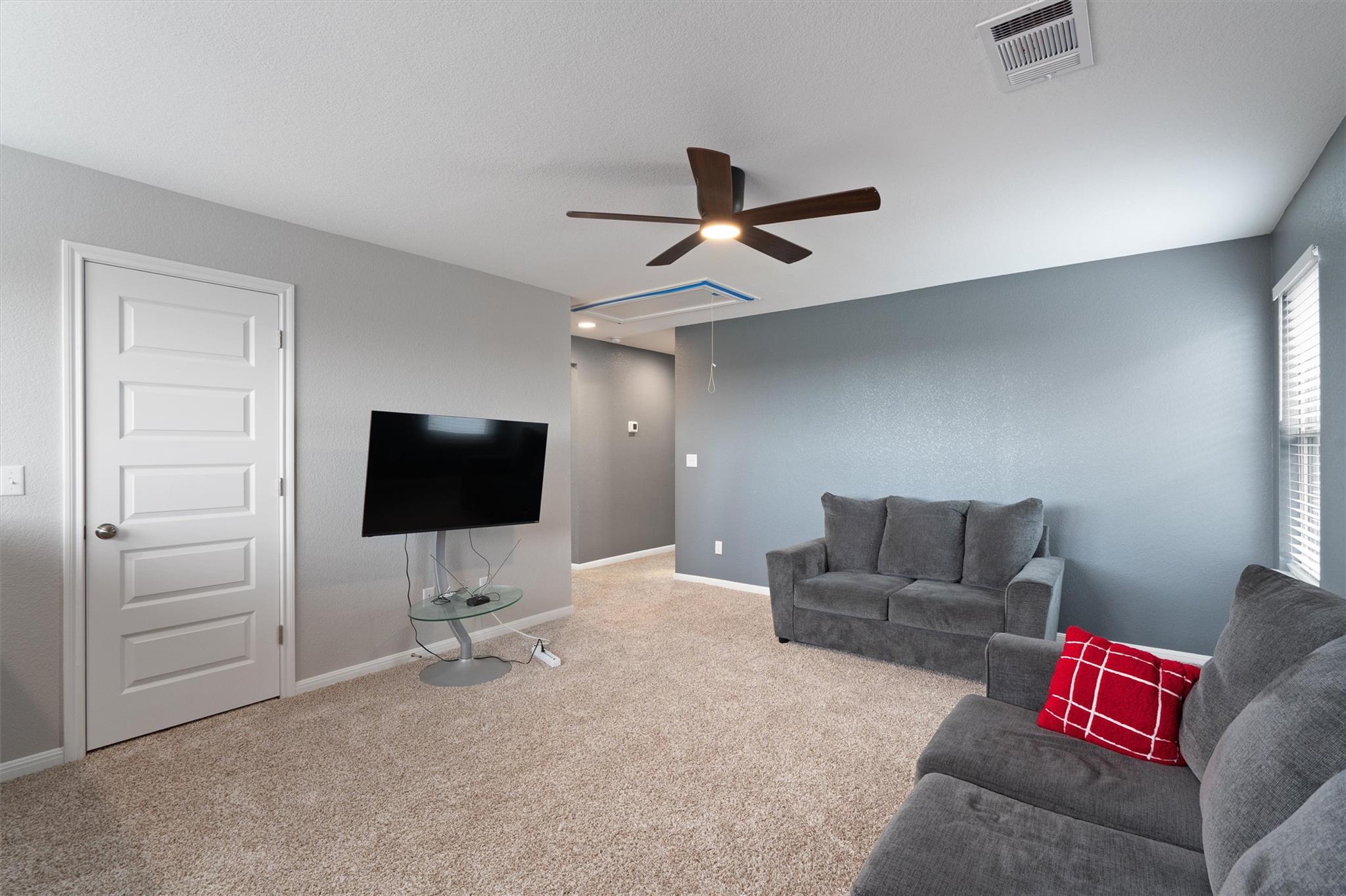 Buda, Texas 78610, United States, 4 Bedrooms Bedrooms, ,3 BathroomsBathrooms,Residential,Active,156549