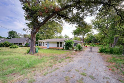 Tiny photo for 300 Pecan DR, Austin, TX 78753 (MLS # 4822132)