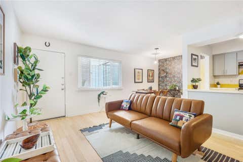 Tiny photo for 2303 E Side DR #201, Austin, TX 78704 (MLS # 5656315)
