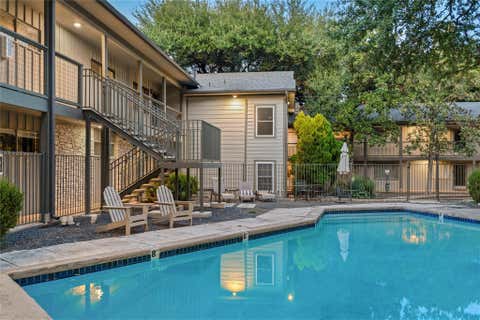 Tiny photo for 2303 E Side DR #201, Austin, TX 78704 (MLS # 5656315)