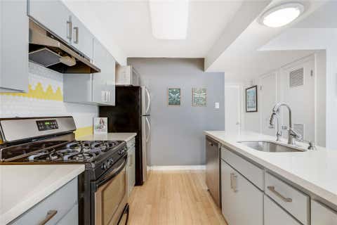 Tiny photo for 2303 E Side DR #201, Austin, TX 78704 (MLS # 5656315)