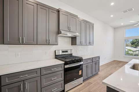 Tiny photo for 200 W 56th ST #8102, Austin, TX 78751 (MLS # 3997358)