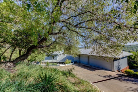Photo of 13710 Hunters PASS, Austin, TX 78734 (MLS # 8073489)