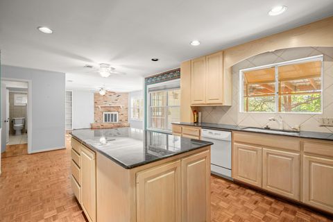 Tiny photo for 3509 Hillbrook CIR, Austin, TX 78731 (MLS # 9328889)