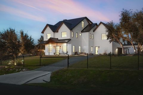 Tiny photo for 4405 Hennig DR, Austin, TX 78738 (MLS # 2080375)