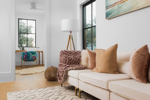 Tiny photo for 4405 Hennig DR, Austin, TX 78738 (MLS # 2080375)