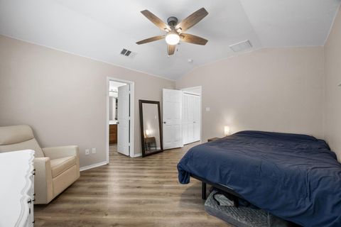 Tiny photo for 1310 W Parmer LN #9B, Austin, TX 78727 (MLS # 5364439)