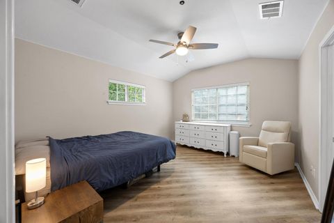 Tiny photo for 1310 W Parmer LN #9B, Austin, TX 78727 (MLS # 5364439)