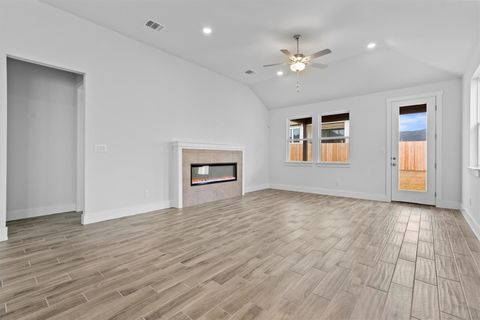 Tiny photo for 8521 Pine Muhly DR, Lago Vista, TX 78645 (MLS # 3491975)