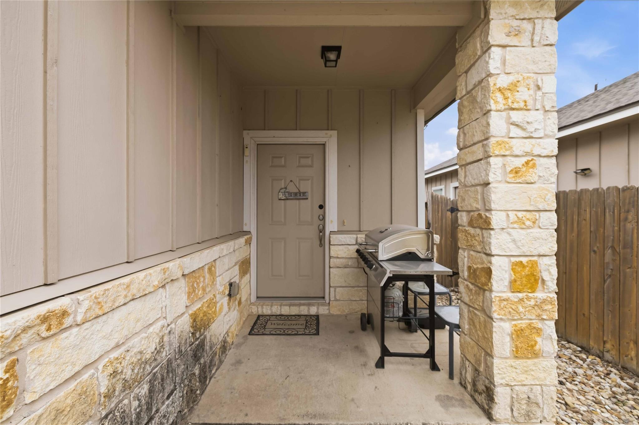 400 Carl Shipp DR