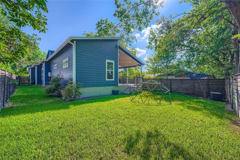 Tiny photo for 405 W Croslin ST, Austin, TX 78752 (MLS # 1126755)