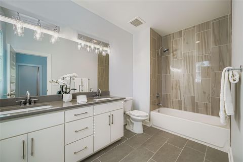 Tiny photo for 405 W Croslin ST, Austin, TX 78752 (MLS # 1126755)
