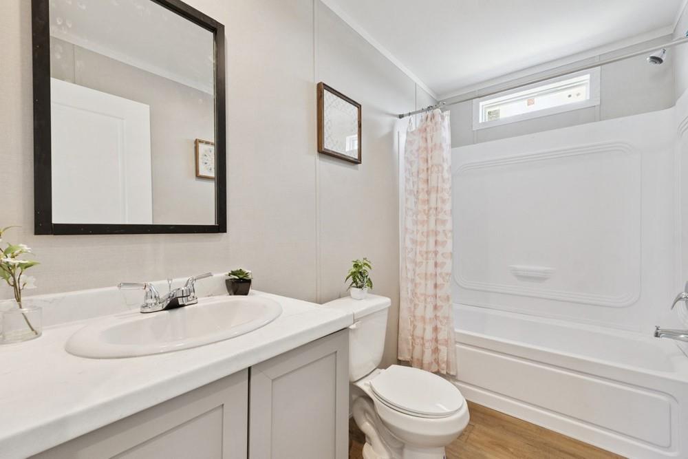 4.81 AC Pauline LN
