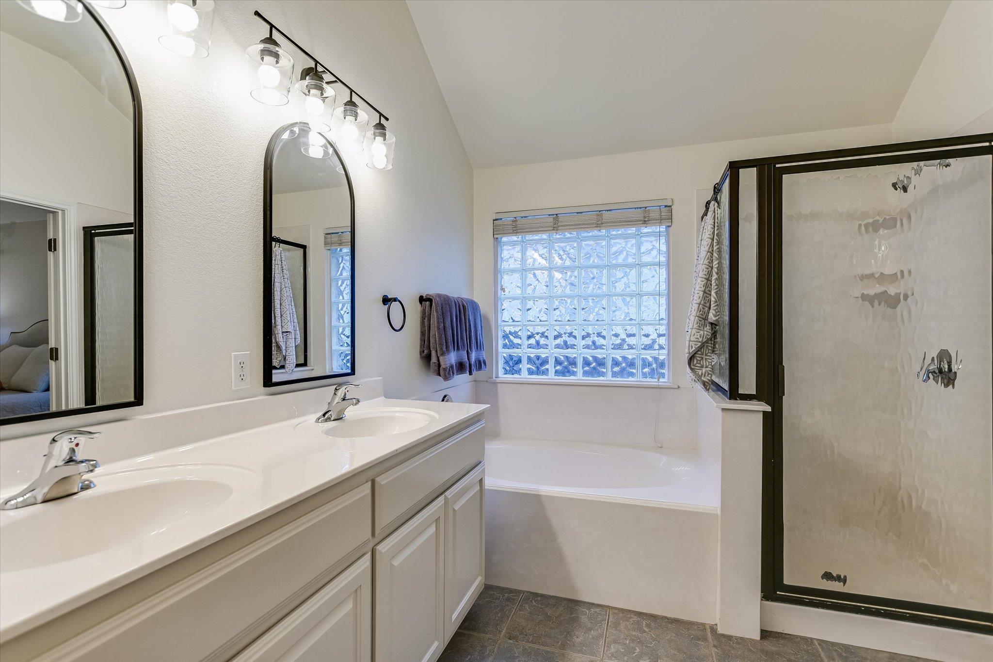 Austin, Texas 78747, United States, 3 Bedrooms Bedrooms, ,2 BathroomsBathrooms,Residential,Active,174752