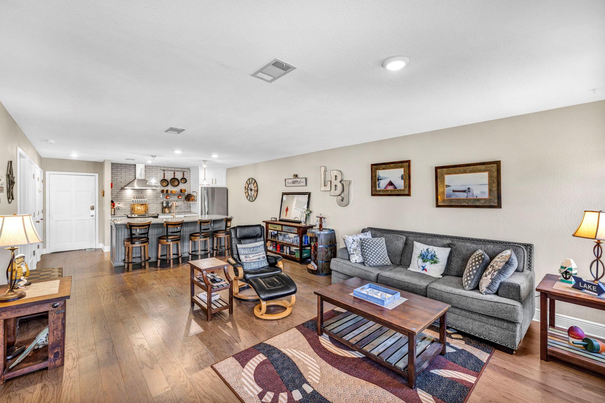 604 Highcrest DR 322