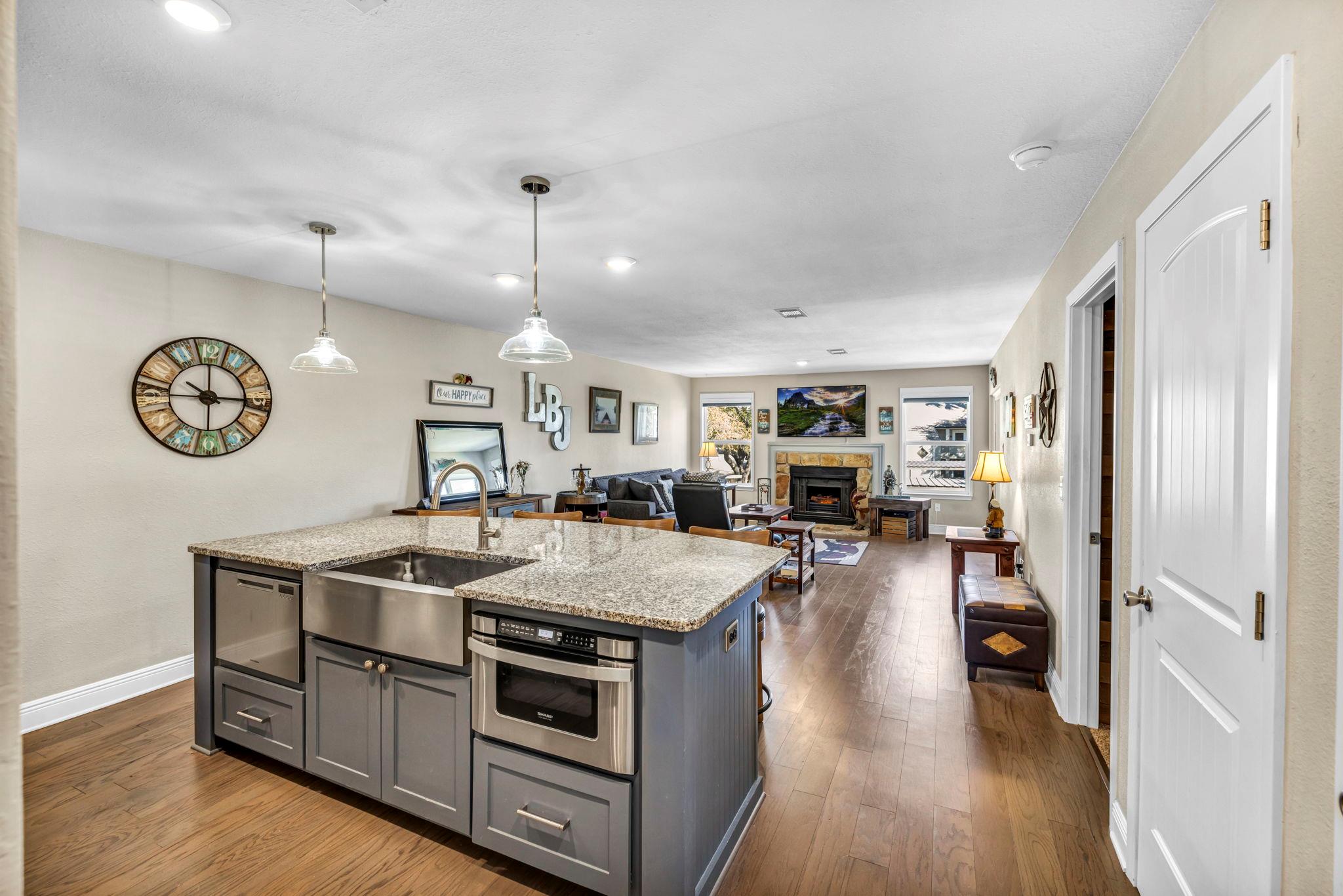 604 Highcrest DR 322