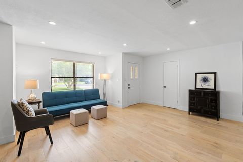 Tiny photo for 3305 Eldorado TRL, Austin, TX 78748 (MLS # 4407266)