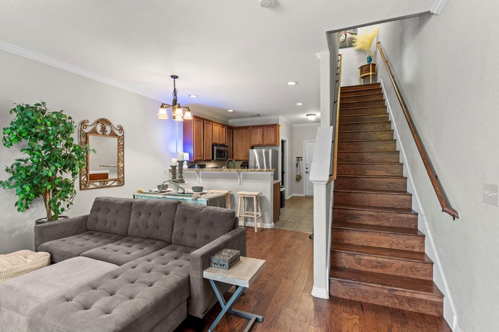 Photo of 2101 Town Centre DR #2006, Round Rock, TX 78664 (MLS # 9135559)