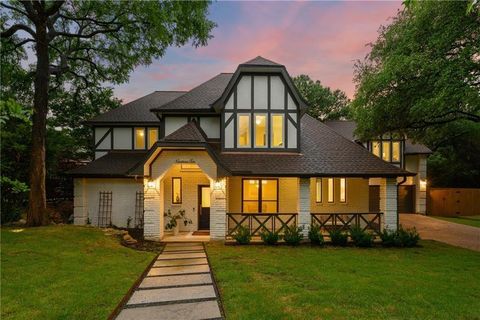 1910 Holly Hill DR Austin TX 78746
