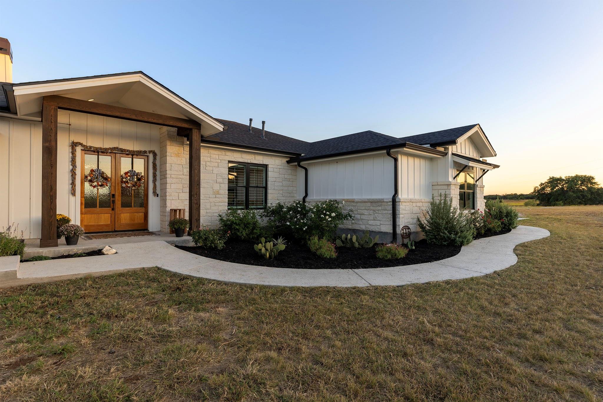 345 Judges RD