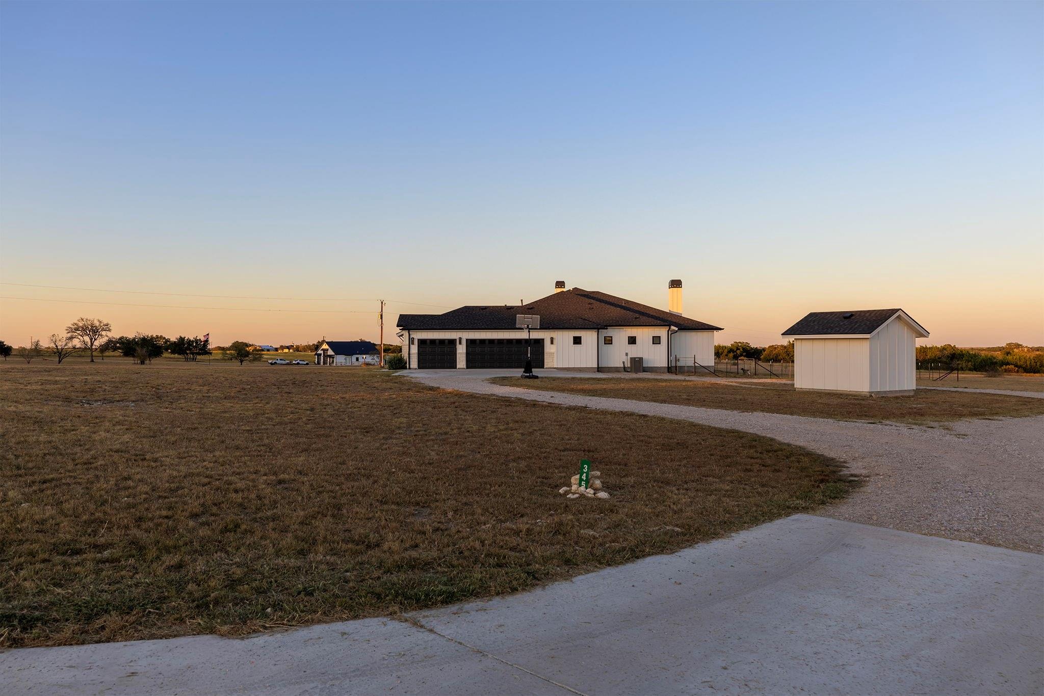 345 Judges RD